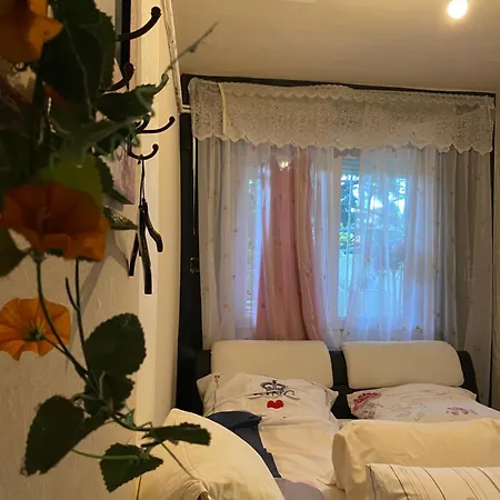 Apartment Otthon